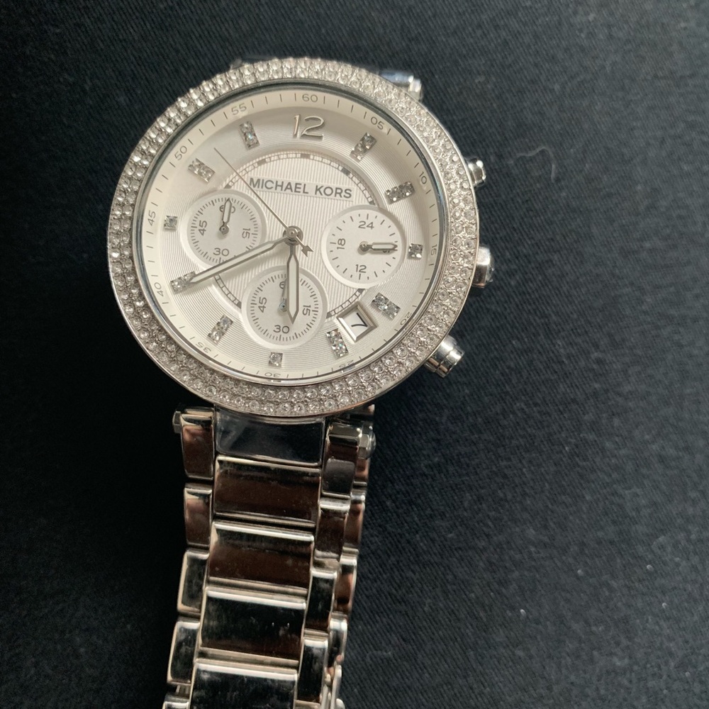 MK watch